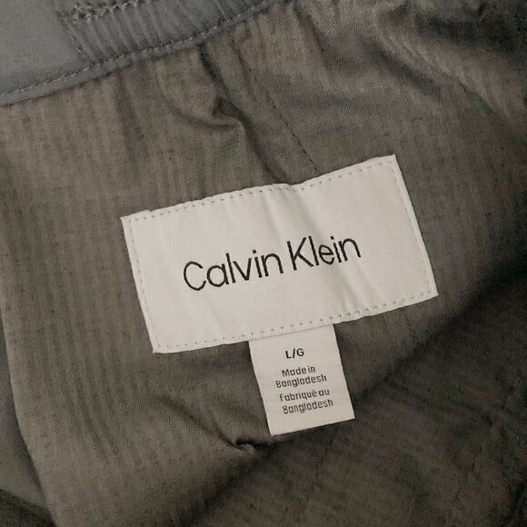 Calvin Klein Men's pinstripe pants gray NWT size Large - Picture 9 of 10